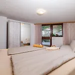 Julia 4,5 Appartement